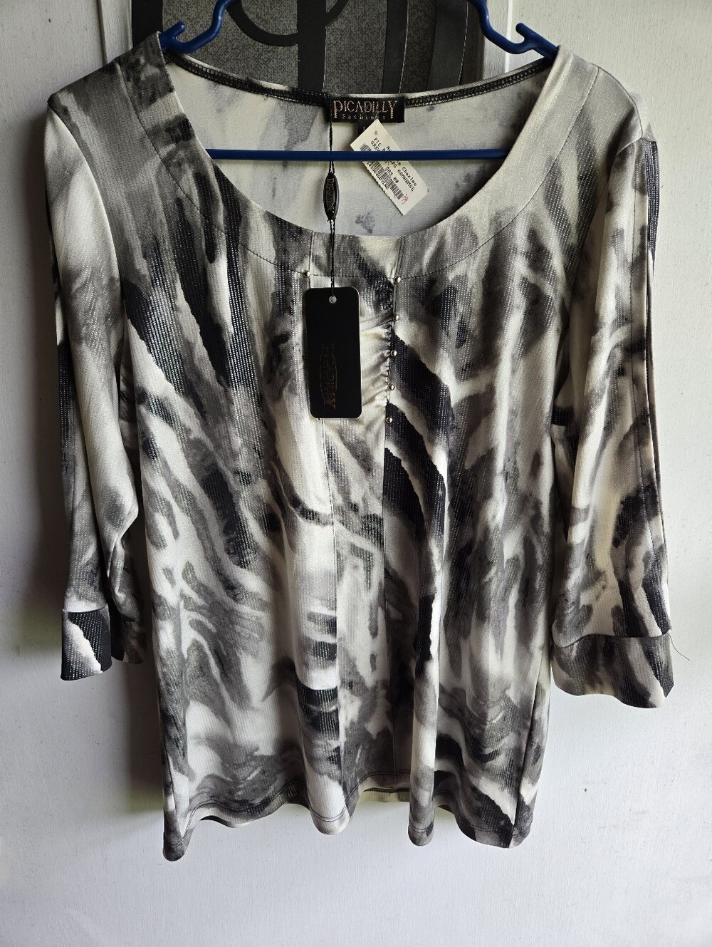 Picadilly Fashion Black & White Abstract Scoop Neck Tunic NWT